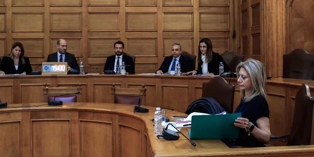 exetastiki tempi vouli 0.jpg