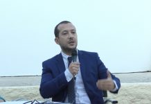 εκδήλωση για τις ανεμογεννητριες 17 sept 2018 αυλή δημ θεάτρου vanglouk androsfilm.gr 2