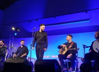 Οι Μουσικοί Ψυχής στην Τεχνόπολη (φωτογραφίες) viber