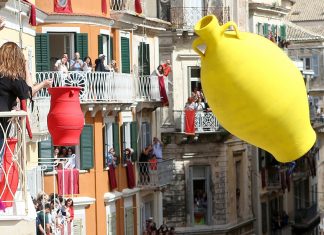 Ελληνικό Πάσχα: 7 ξεχωριστά έθιμα από όλη τη χώρα prwth anasta