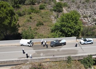 Μετωπική στη γέφυρα Αχελώου, στο νοσοκομείο οι οδηγοί troxaio 1