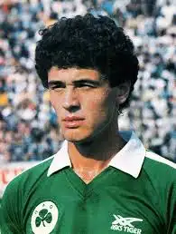 3 νεανικά χρόνια