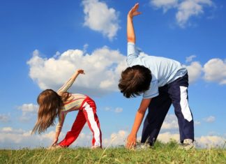 kids exercising medium2 690x400