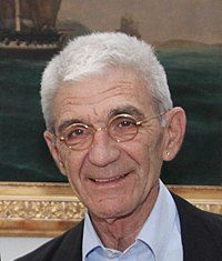 yannis boutaris (cropped)