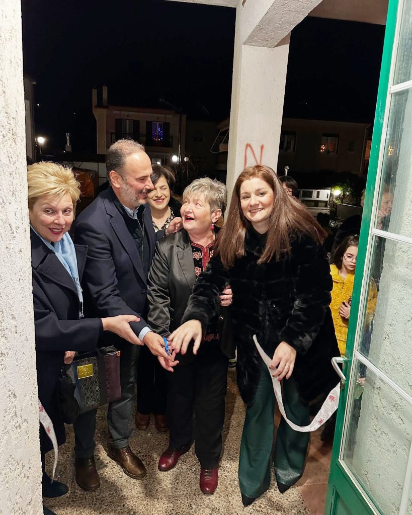 ΕΓΚΑΙΝΙΑ ΥΦΑΝΤΙΚΗΣ 1