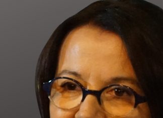 Νέο βιβλίο για την Πόπη Αρωνιάδα ‘‘Ο Ήλιος τιμά τον φοίνικα’’ aroniada popi