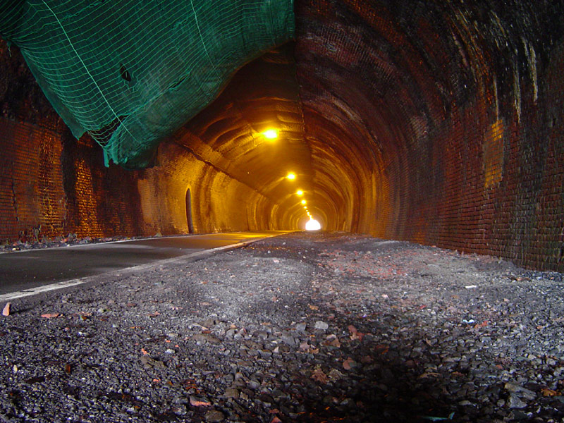disused railway tunnel (1)