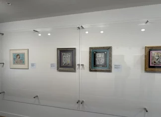 Επέστρεψαν τα βανδαλισμένα έργα στην Πινακοθήκη -Με πλέξιγκλας, συναγερμό και άνδρες ασφαλείας katsadiotis pinakothiki 1.jpg