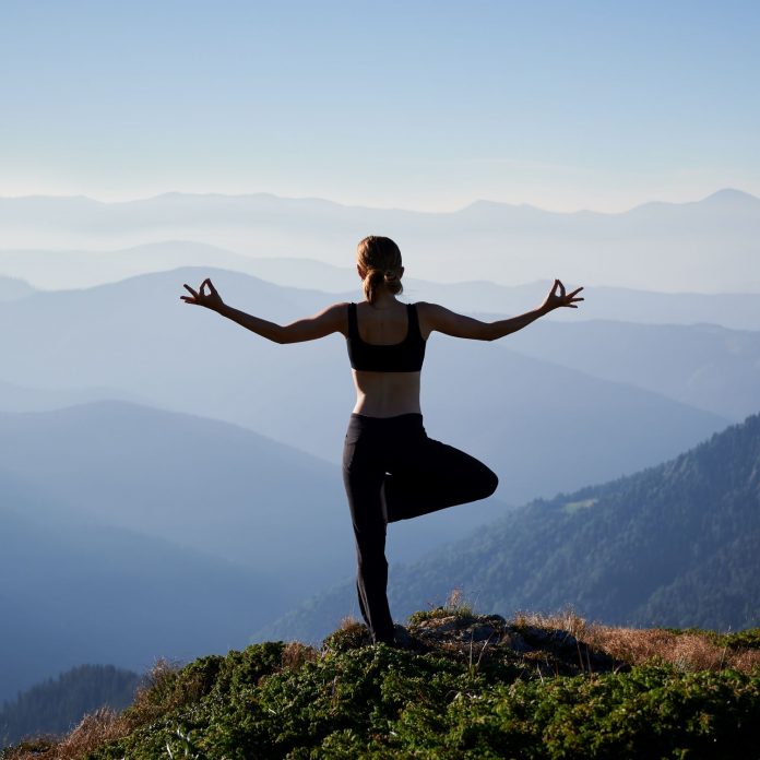 panta vrexei souidia 3 mystika eftixias