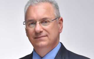 ΚΩΣΤΑΣ ΜΑΡΚΟΠΟΥΛΟΣ