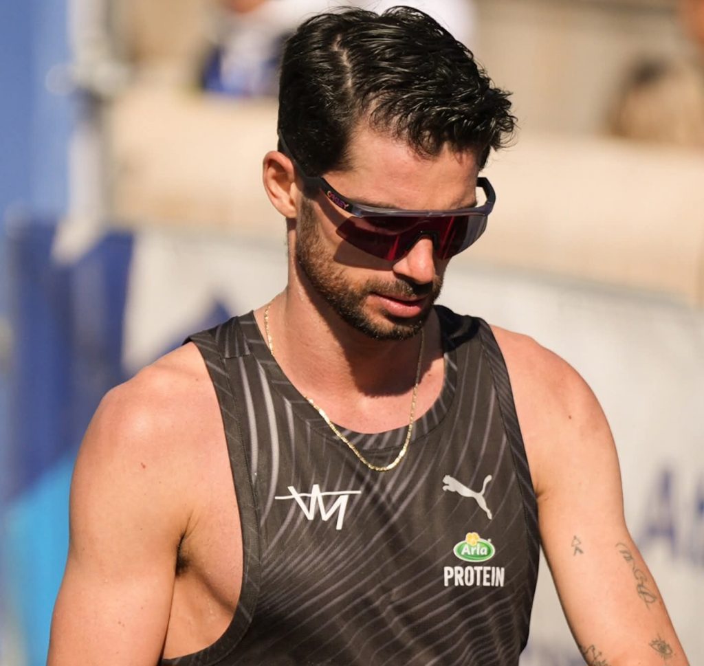 fb img 1765194311557 1