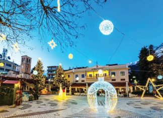 46.000 για τις Χριστουγεννιάτικες εκδηλώσεις. Αντιδράσεις από την αντιπολίτευση ΧΡΙΣΤΟΥΓΕΝΝΑ ΚΑΡΠΕΝΗΣΙ