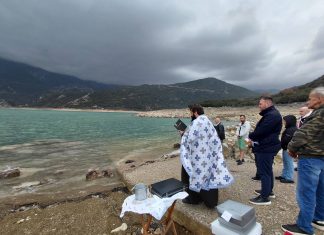 Θεοφάνια στα Άγραφα. Αγιασμός από την Τέμπλα έως την Επισκοπή και τη Βίνιανη ΘΕΟΦΑΝΙΑ ΒΑΛΑΩΡΑ