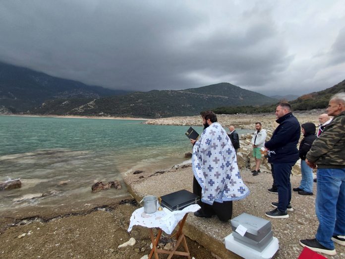 ΘΕΟΦΑΝΙΑ ΒΑΛΑΩΡΑ