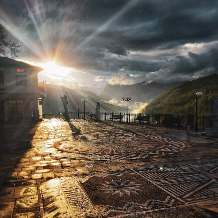 ΠΛΑΤΕΙΑ ΦΟΥΡΝΑΣ