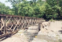 μεταλλικη γεφυρα