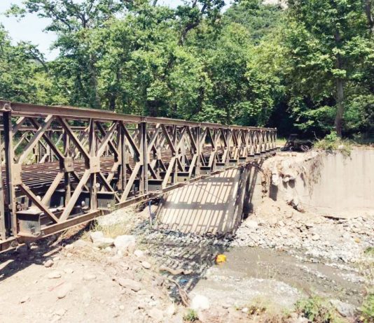 μεταλλικη γεφυρα