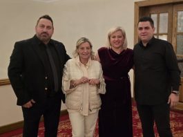 ΕΝΟΙΚΙΑΖΟΜΕΝΑ