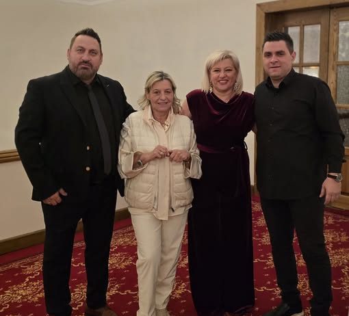 ΕΝΟΙΚΙΑΖΟΜΕΝΑ