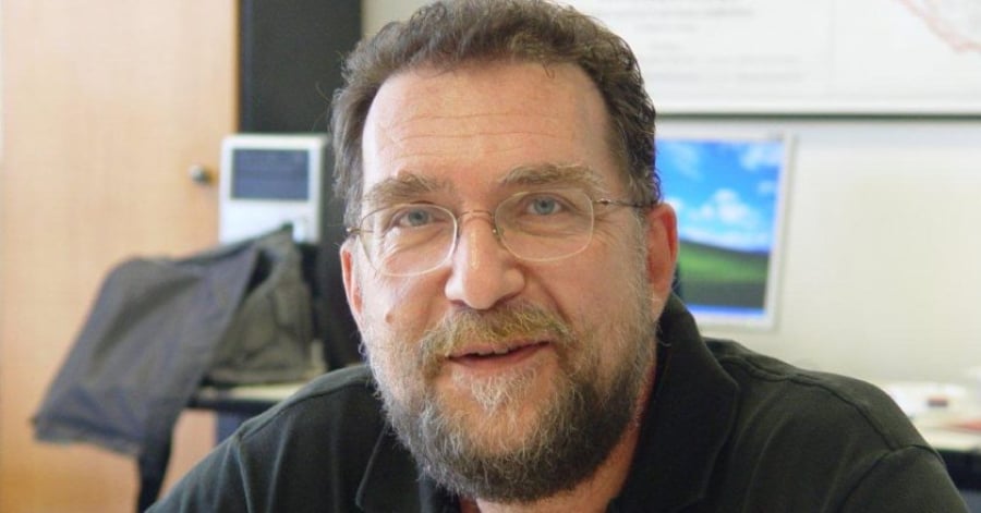 Ο Βύρων Κοτζαμάνης Καθηγητής Δημογραφίας