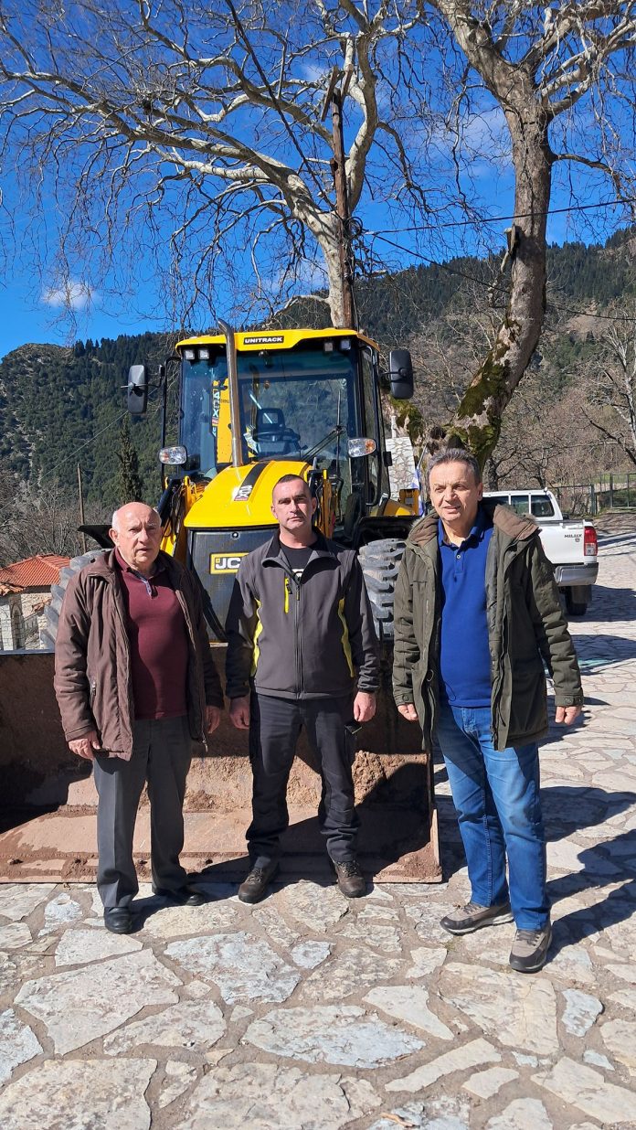 Νέο σύγχρονο φορτωτή για τις ορεινές κοινότητες στα Άγραφα.