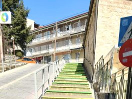 σκαλα ναος copy