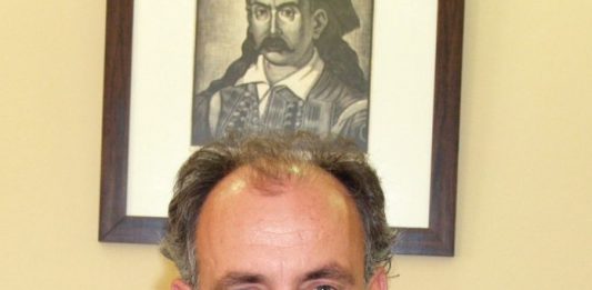 καραμπας 696x778
