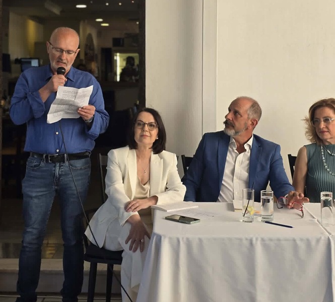 ΠΟΠΗ ΑΡΩΝΙΑΔΑ