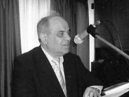 ΔΟΜΝΙΣΤΑ ΠΑΠΑΔΟΠΟΥΛΟΣ