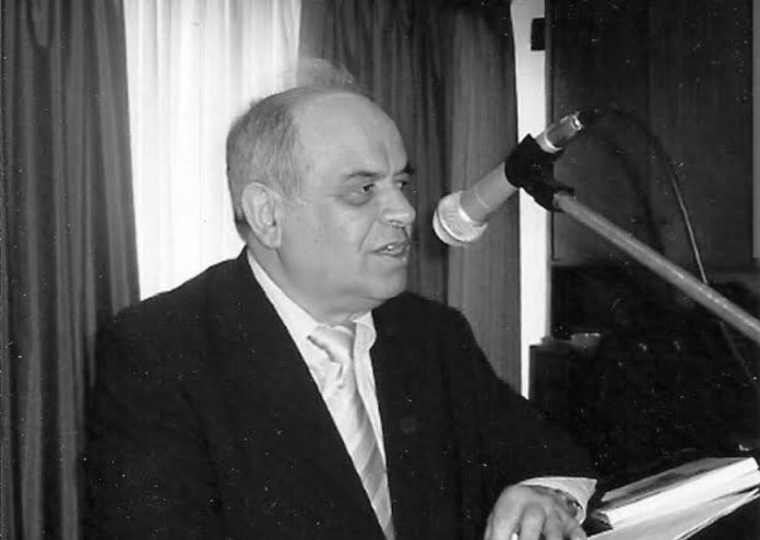 ΔΟΜΝΙΣΤΑ ΠΑΠΑΔΟΠΟΥΛΟΣ