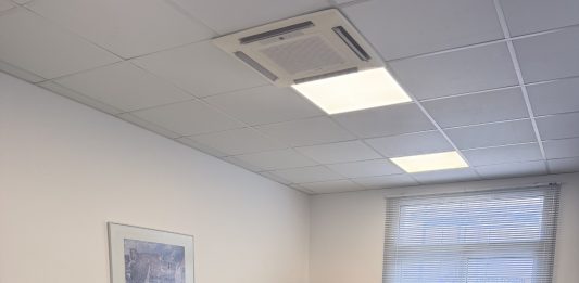 Στην Ευρυτανία ο Αντιπεριφερειάρχης Υγείας Ανδρέας Τοουλιάς Γενικό Νοσοκομείο Καρπενησίου